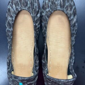 EUC Black Leopard Limited Edition Tieks Size 10